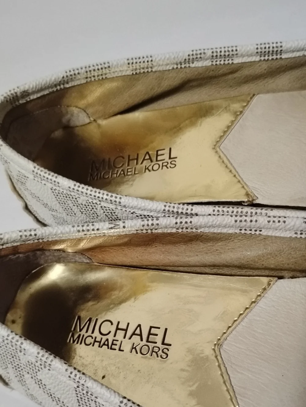 Michael Kors Cream Logo-Embellished Ballet Flats‎